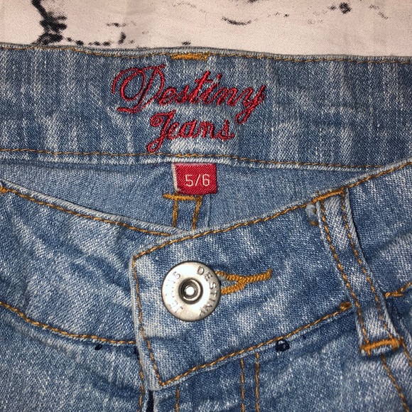 jeans with cuts down the side - Picture 9 of 9
